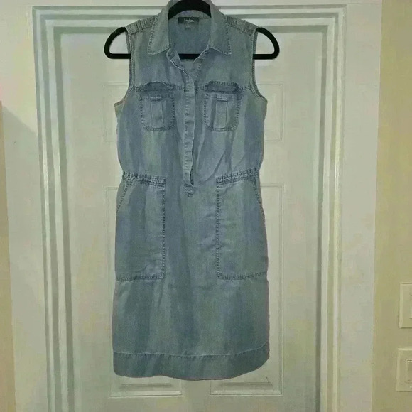 Neiman Marcus Sleeveless Collared 1/2 Button Down Jean Dress Blue Size Small - Picture 1 of 9